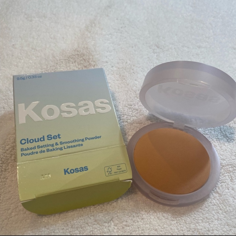 Kosas cloud set powder